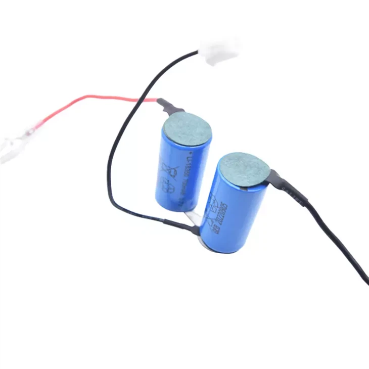 7.4 V 700mah बैटरी